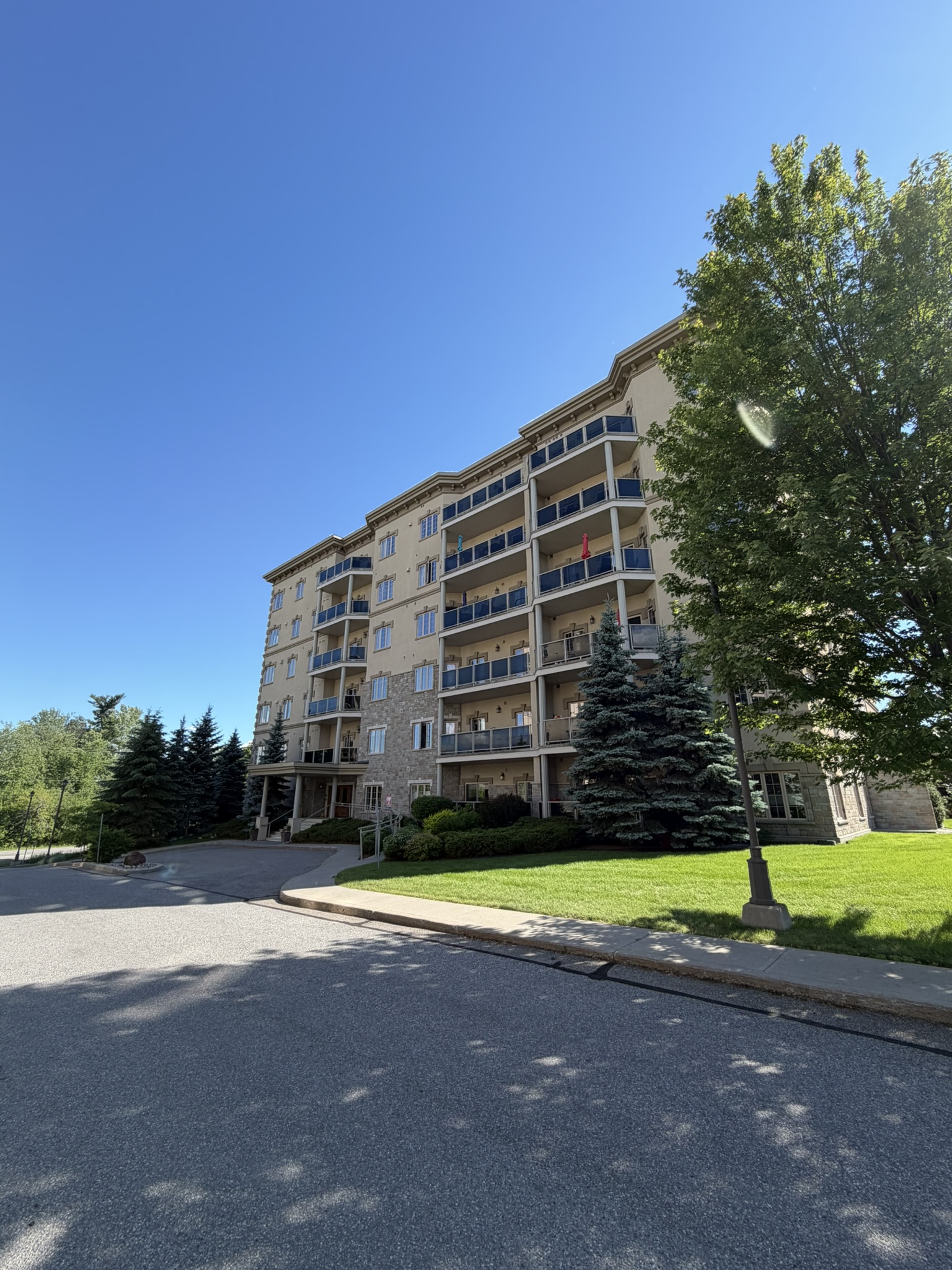 301-150 Bd de Lucerne, Gatineau, QC J9A 3V7 — photo 1